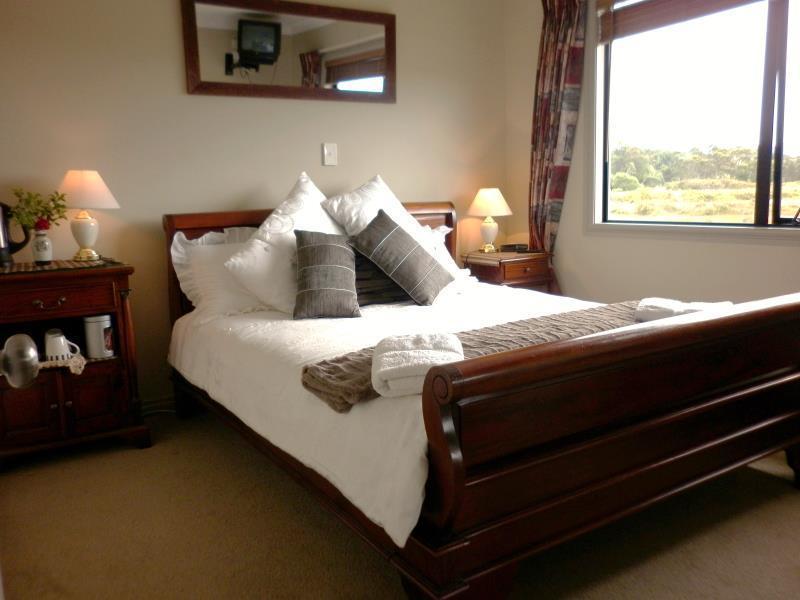 Mangrove Manor Bed & Breakfast Coromandel Exteriör bild